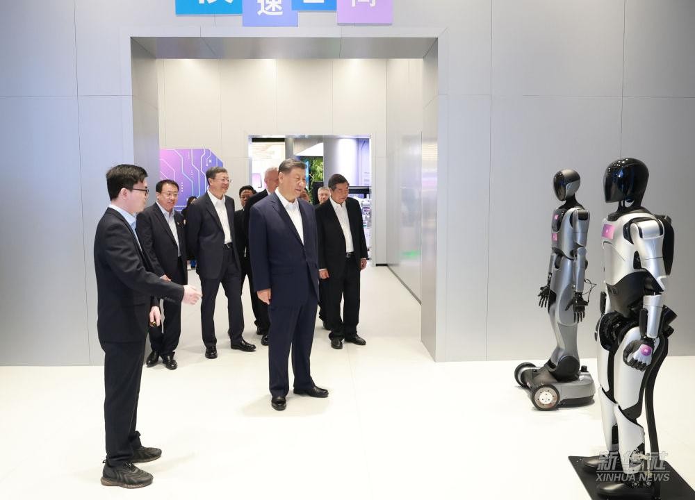 习近平总书记到上海调研，雷火竞技代表具身智能行业汇报进展